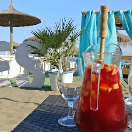 ✦luxury 3br - 100m To Beach & Private Pool✦