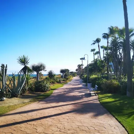 Villa ✦luxury 3br - 100m To Beach & Private Pool✦ Estepona